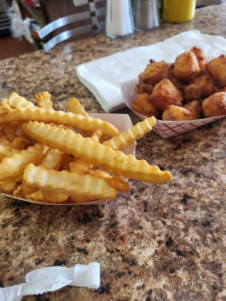 Fresh Fries and Cheese Curds